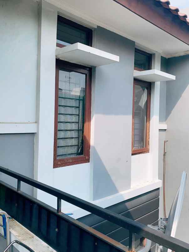 rumah dalam komplek kav marinir pondok kelapa