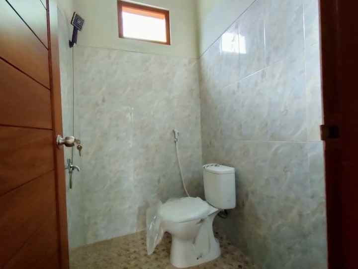 rumah di kalasan dekat dengan bandara adi sutjipto