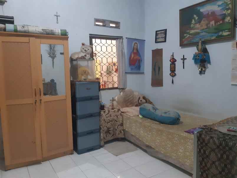 rumah di pusat kota jember dekat matahari mall