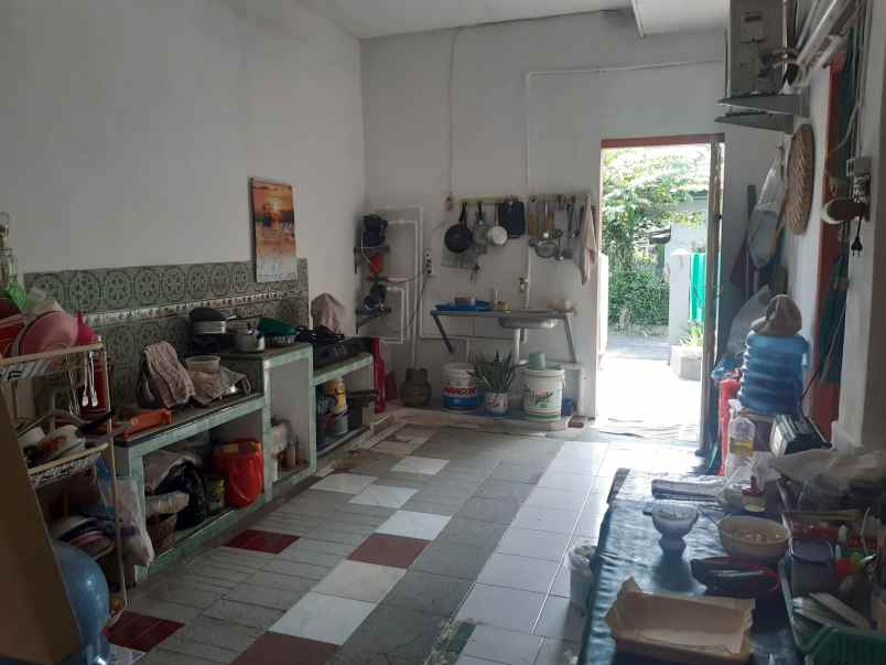 rumah di pusat kota jember dekat matahari mall