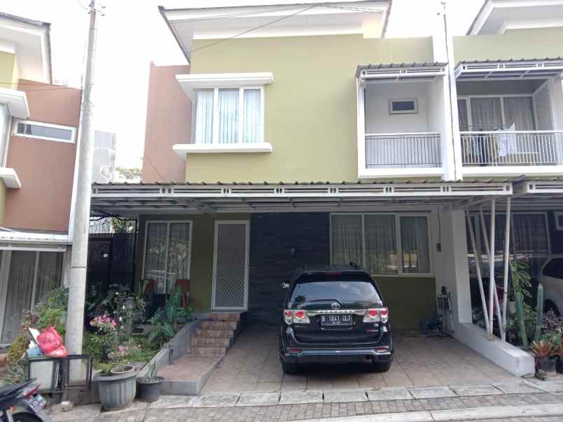 Rumah Dijual Komplek Springhill Kemiing Bandar Lampung