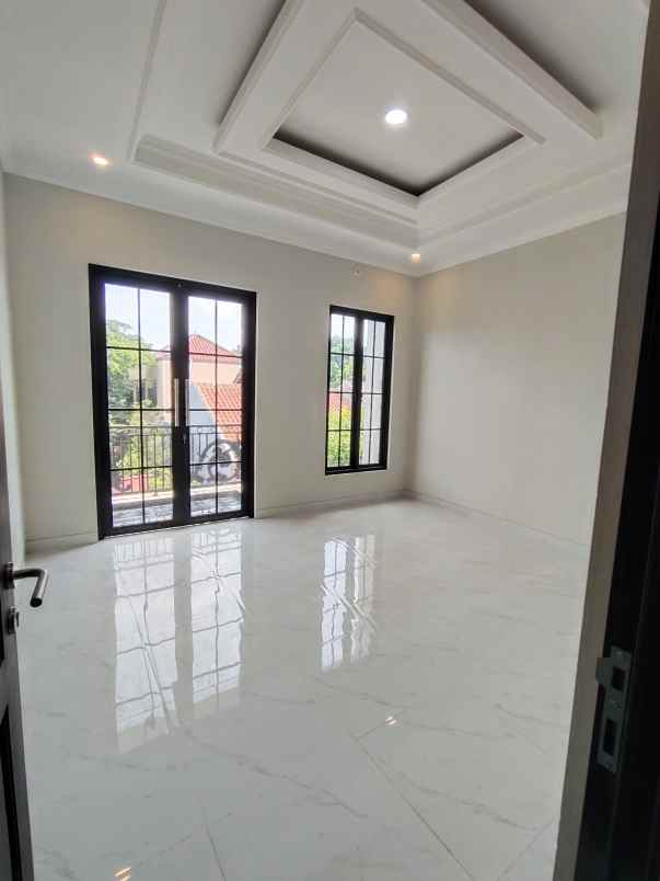rumah elegan dp 0 di kalimulya cilodong