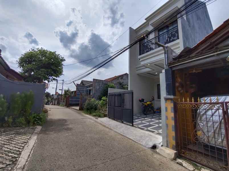 rumah elegan dp 0 di kalimulya cilodong