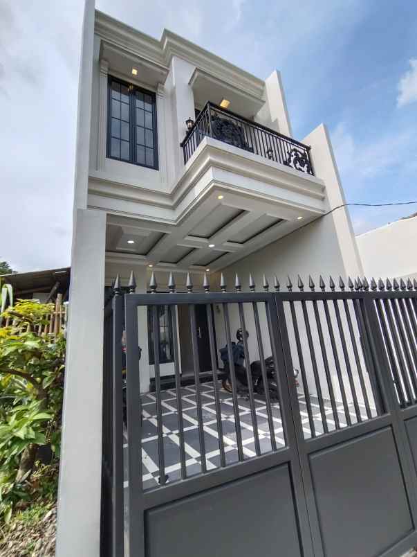 rumah elegan dp 0 di kalimulya cilodong