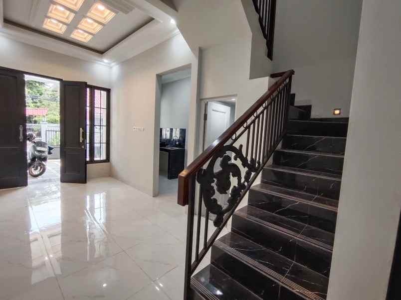 rumah elegan dp 0 di kalimulya cilodong