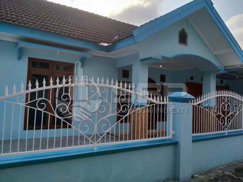 rumah fast respon wa 0813 9127