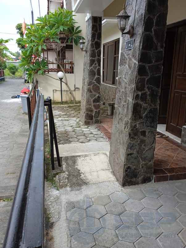 rumah fast respon wa 0813 9127