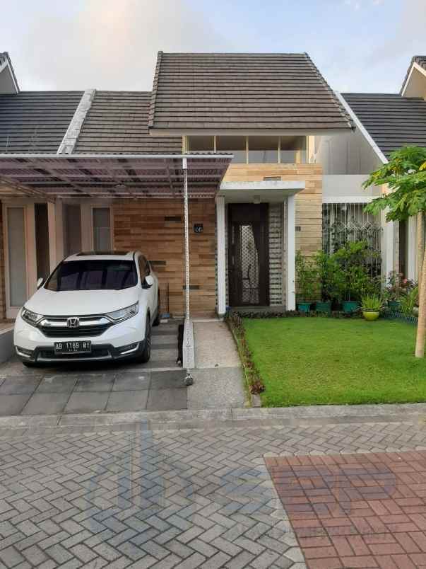 rumah fast respon wa 0813 9127