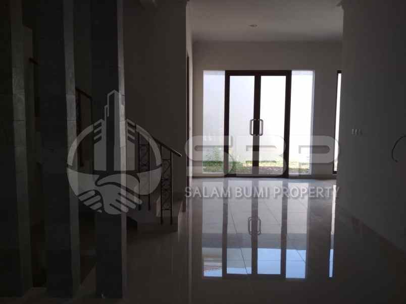 rumah fast respon wa 0813 9127