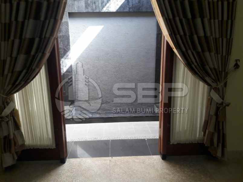 rumah fast respon wa 0813 9127