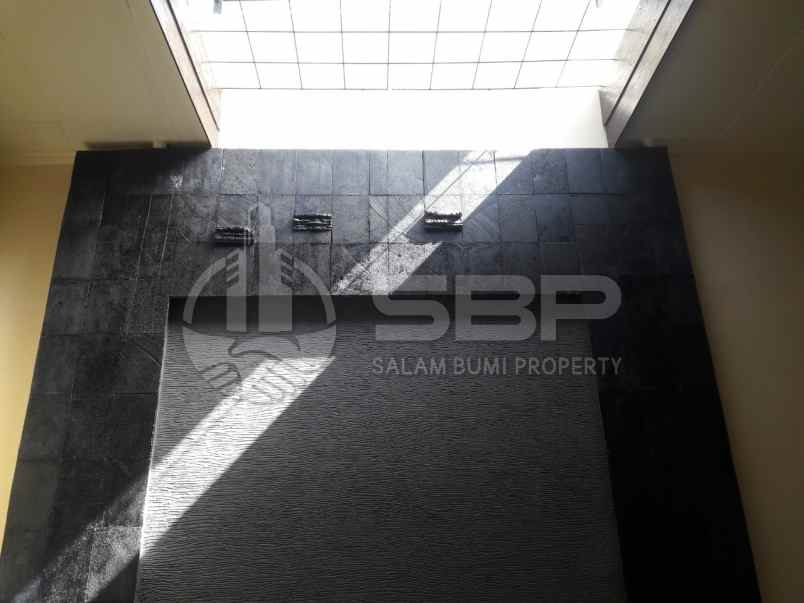 rumah fast respon wa 0813 9127