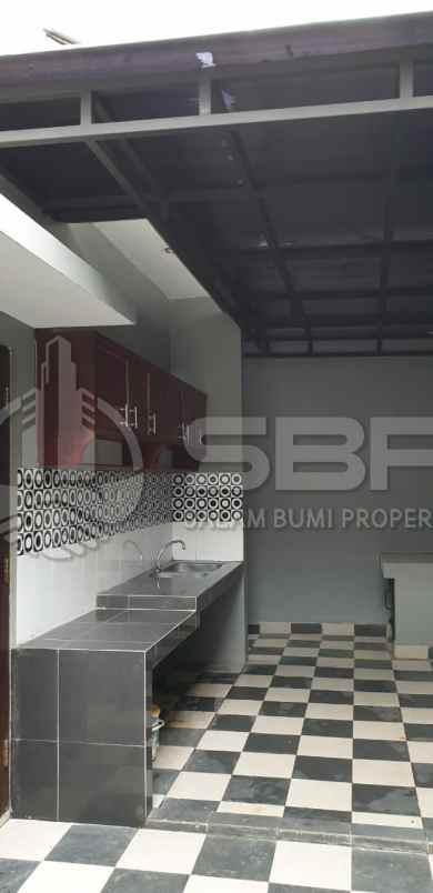 rumah fast respon wa 0813 9127