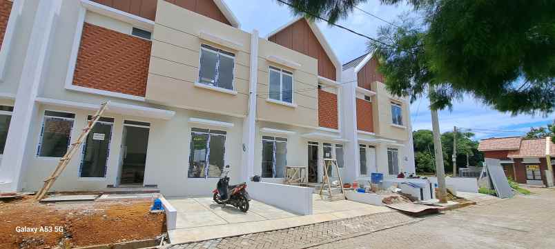 rumah hook di bogor raya residence terracotta