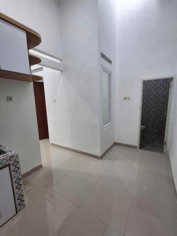 rumah ini banyak bonusnya