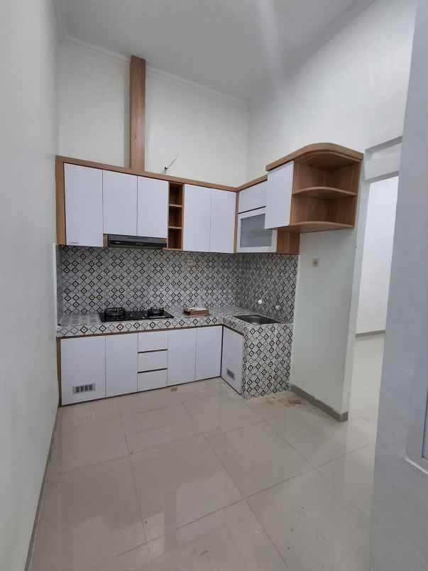 rumah ini banyak bonusnya