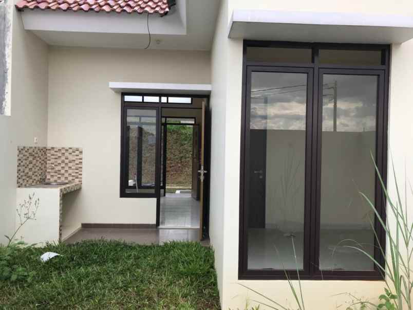 rumah jl pangeran shake cimahpar