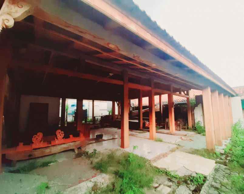 rumah joglo manyaran semarang barat