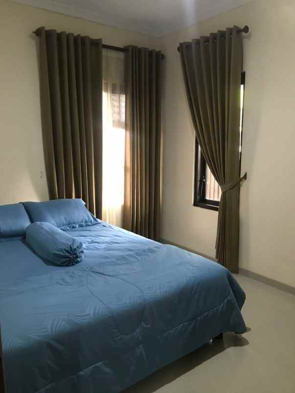 rumah luas bagus untuk hunian dan villa di kota batu