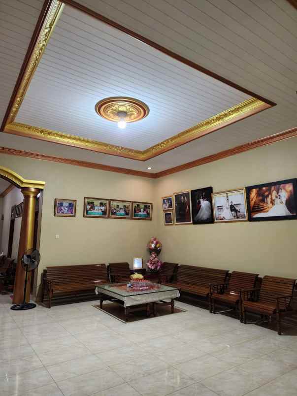 rumah megah siap huni di pondok indah pekayon