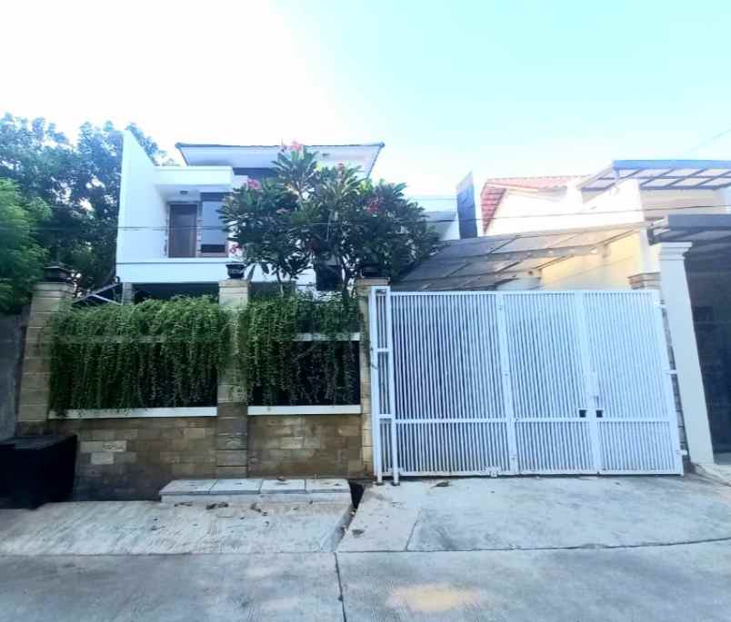 rumah mewah di pondok kelapa indah jakarta timur