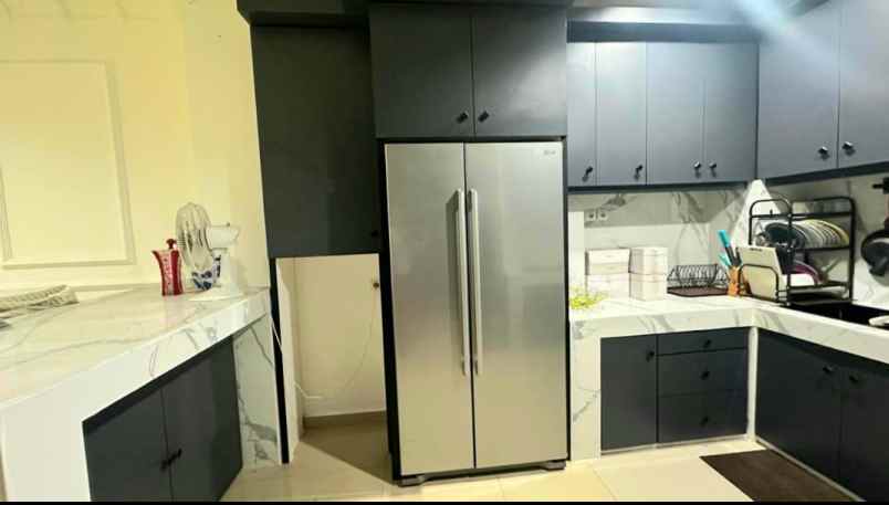 rumah mewah rumah dalam komplek buaran jakarta timur