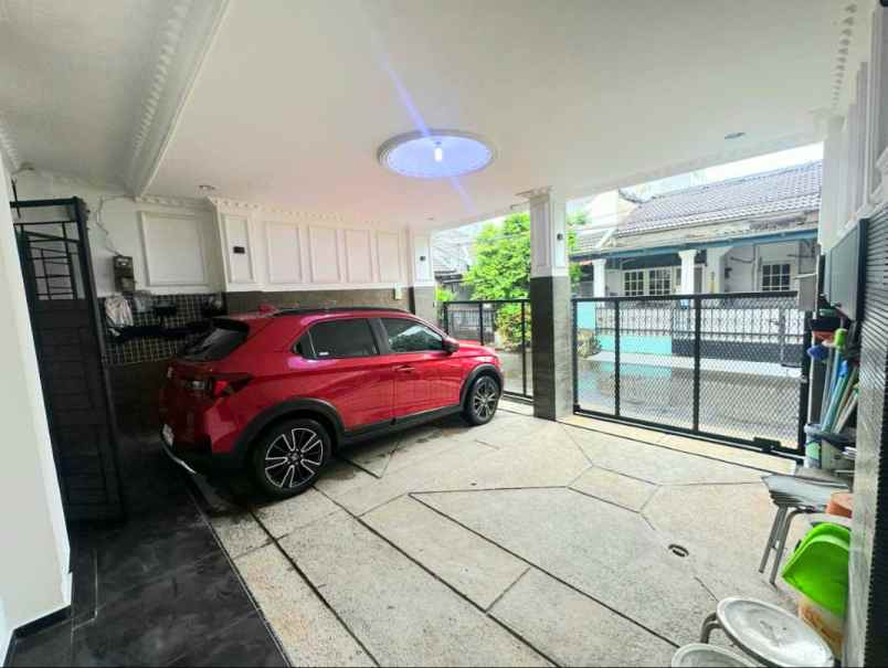 rumah mewah rumah dalam komplek buaran jakarta timur