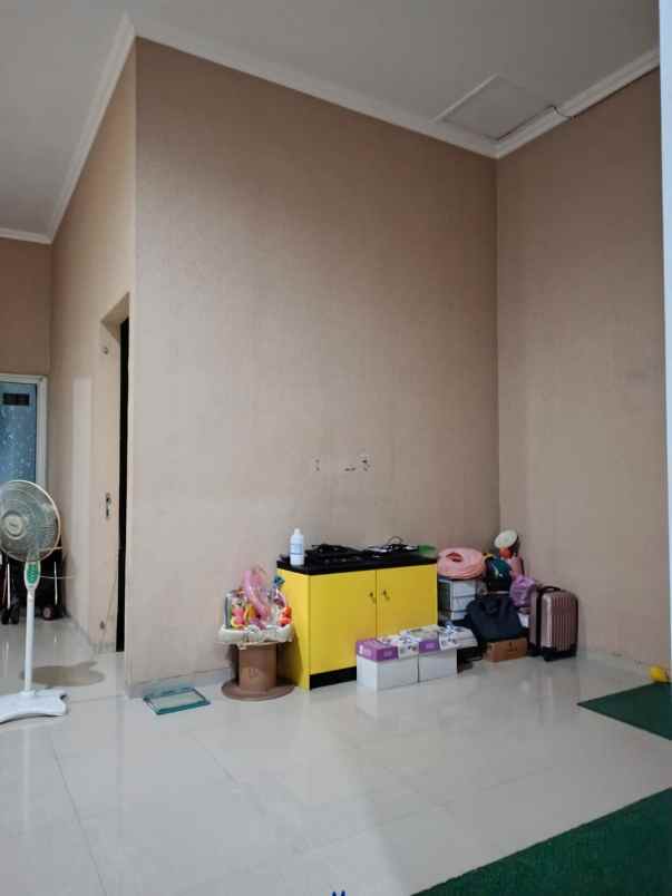 rumah mewah siap huni di cluster mangunharjo tembalang