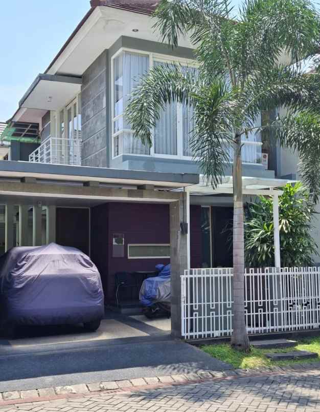 rumah mewah siap huni lokasi dekat univ brawijaya