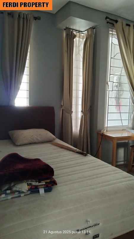 rumah minimalis 1 5 lantai citra gran cibubur