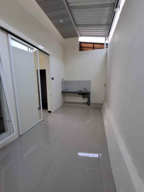 rumah minimalis 1 lantai lokasi dekat dispenduk