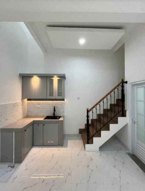 rumah minimalis dalam cluster di jagakarsa jaksel