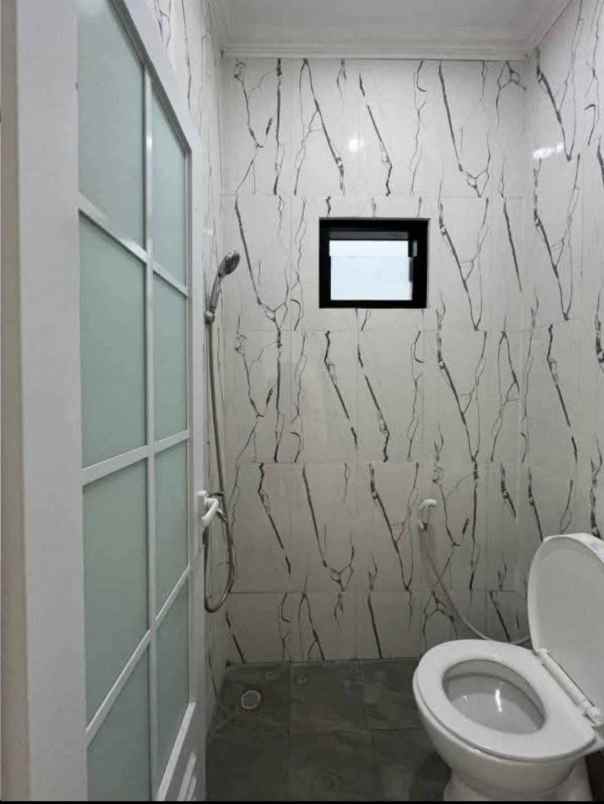 rumah minimalis dalam cluster di jagakarsa jaksel