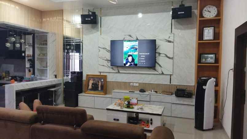 rumah minimalis di kota pekanbaru