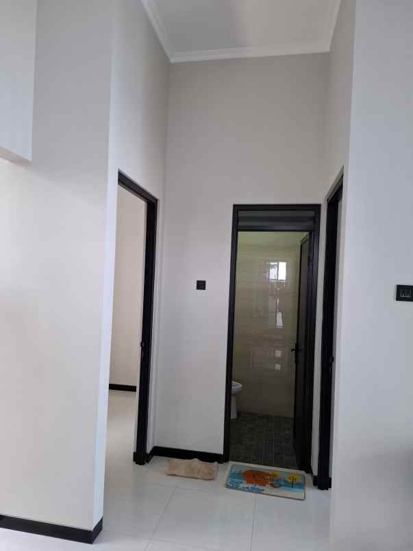 rumah modern minimalis lokasi di dekat gor ken arok