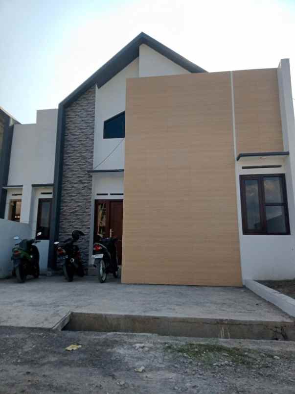 rumah murah dekat al azhar solobaru