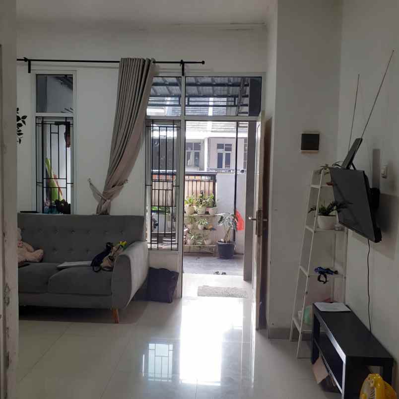 rumah murah sangat strategis bojongsari depok