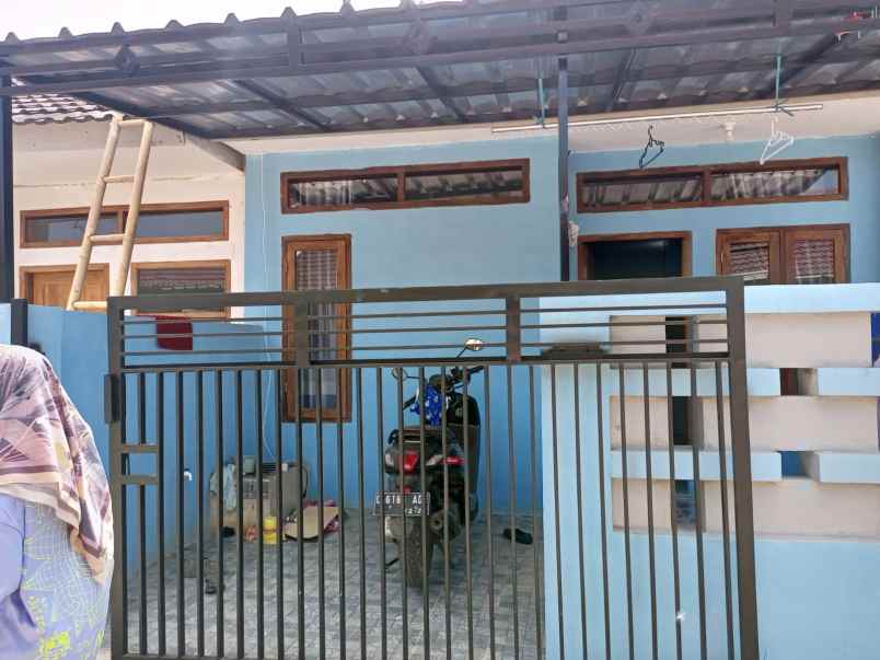 rumah panuusan malakasari