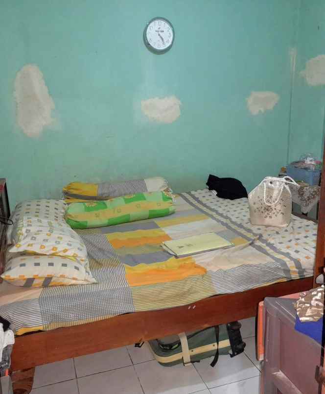 rumah perum 2 lantai siap huni