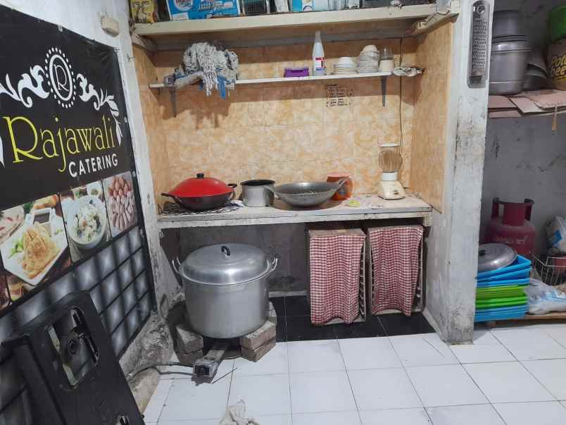 rumah perum 2 lantai siap huni