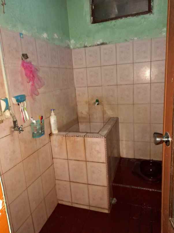 rumah perum 2 lantai siap huni