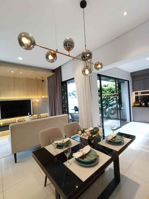 rumah ready stock di summarecon bandung