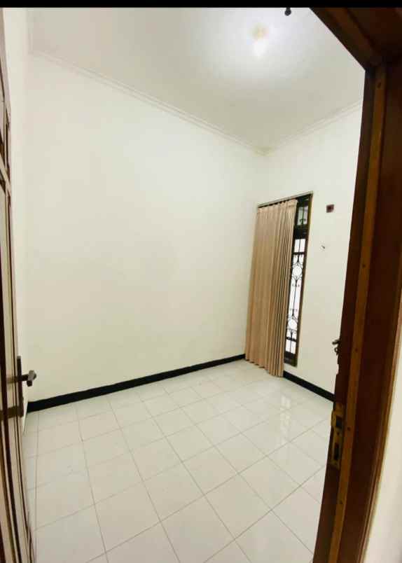 rumah rungkut mapan surabaya strategis