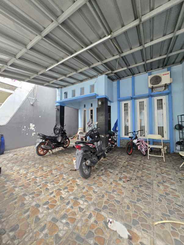 rumah second dalam komplek di condet jaktim