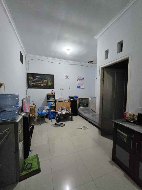 rumah second dalam komplek di condet jaktim