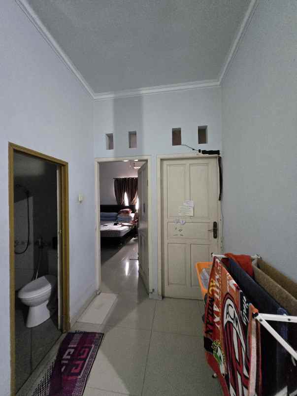 rumah second dalam komplek di condet jaktim