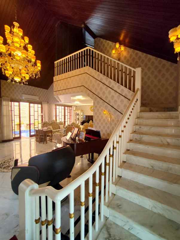 rumah second dalam komplek permata hijau jaksel