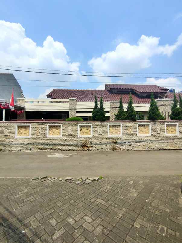 rumah second dalam komplek permata hijau jaksel