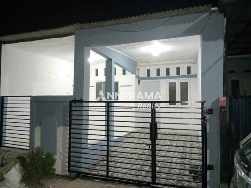 rumah second minimalis di harvest city bekasi