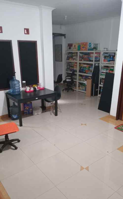 rumah sejuk view romantis di dago bandung utara