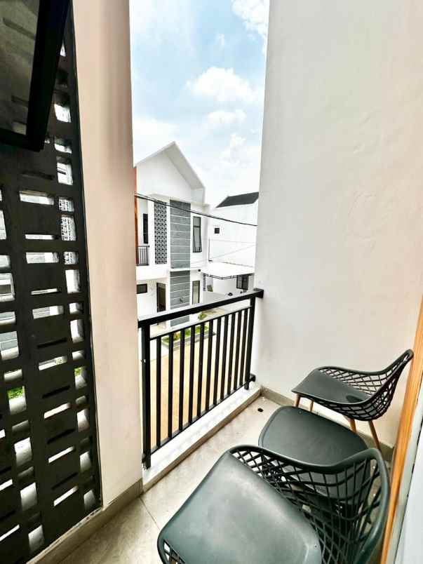 rumah siap huni di jl raya pengasinan 5 juta all in